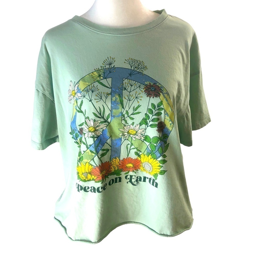 Awake Cropped Tee Women XL Light Green Peace on Earth Graphic Flower ShortSleeve